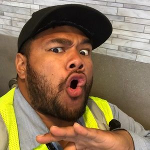 Meet your Posher, Simione